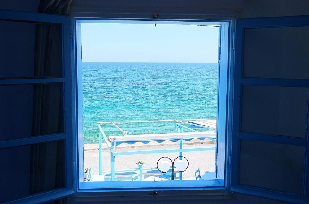Socrates Apartmens & Restaurant ميلاتوس الغرفة الصورة